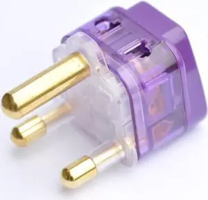 AC POWER TRAVEL ADAPTER PLUG FOR SOUTH AFRICA NAMIBIA / WITH DUAL PLUG-IN PORTS AND SURGE PROTECTION / GROUNDED