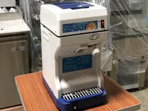 New Commercial Ice Crusher Cube Shaving Machine BY-168