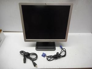 Hp Compaq 19" Computer Monitor Model Le1911 With Power Supply & Vga Cord