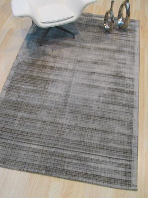 Hand-Tufted Wool Green Transitional Paisley Jain Rug, Made in India