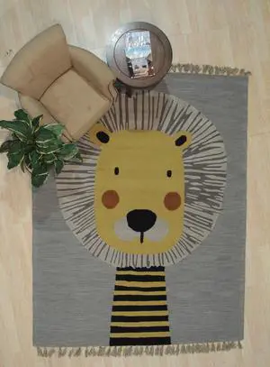 Hand-Tufted Wool Gray Transitional Animal Children Tufted Rug, Made in India