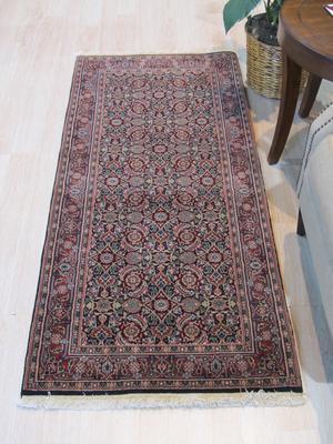 Navy/Rust Hand Knotted Wool Traditional Oriental Herati Rug, Made in India