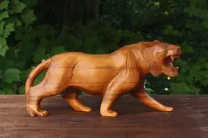 G6 COLLECTION Wooden Hand Carved Tiger Statue Figurine Sculpture Art Decorative Home Decor Accent Rustic Lodge Handmade Handcrafted Decoration