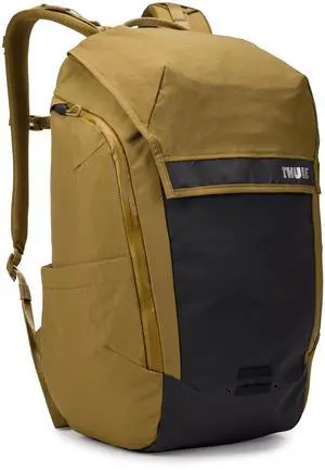 Thule Paramount Bike Commuter Backpack - 28L Capacity - Adjustable fit - 16" Padded Laptop Sleeve and 11" Tablet Pocket - Helmet Attachment - Accessible Side Phone Pocket - Taillight Loop