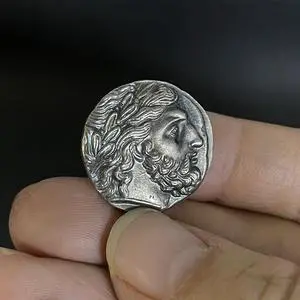 Ancient Roman Zeus Ancient Greek Sagittarius Silver-Plated Replica Coin Olympus Gods Torch Coin Carving Homer Epic Gift