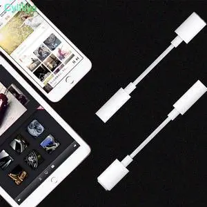 1Pcs For iPhone 7 8 Plus X Earphone Splitter For Lightn to 3.5mm Headphone Jack Audio Cable Converter Adapter Aux Play Music IOS12