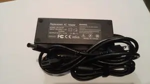 Dell FA130PE1-00 130W 19.5V AC Power Adapter VNM7N 0VNM7N
