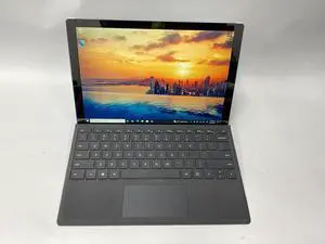 Microsoft - Surface Pro 5 - Touch Screen - i7-7660u - 8GB - 256GB - 12" - 2736 x 1824 - Windows 10 Pro Microsoft - Surface Pro 5 - Touch Screen - i7-7660u - 8GB - 256GB - 12" - 2736 x 1824 - Windows 10 Pro