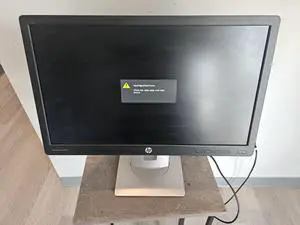 HP Business E202 20" LED LCD Monitor - 16:9 - 5 ms