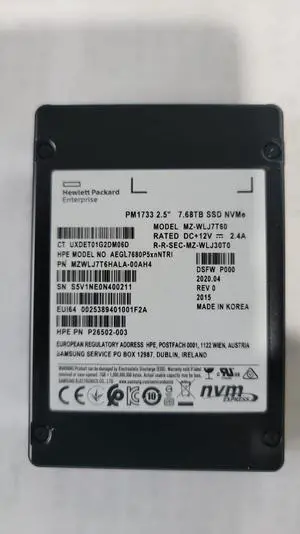 Samsung PM1733 MZWLJ7T6HALA-00AH4 - SSD - 7.68 TB - PCIe 4.0 x4 (NVMe)