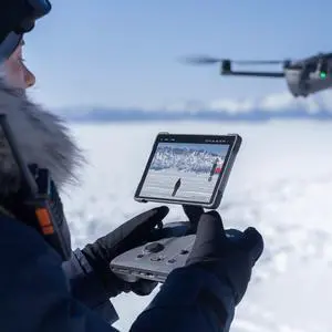 DJI RC 2 Pro Drone Controller with Screen, compatible with the Lito X1, Lito 1, Avata 360, Neo, Neo 2, Mini 4 Pro, Mini 5 Pro, Air 3, Air 3s, Flip, and other models; simple and practical to use DJI RC 2 Pro Drone Controller with Screen, compatible with the Lito X1, Lito 1, Avata 360, Neo, Neo 2, Mini 4 Pro, Mini 5 Pro, Air 3, Air 3s, Flip, and other models; simple and practical to use