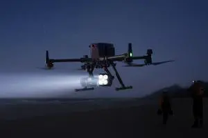 DJI ZenSight S1 Drone Spotlight, featuring LEP laser technology, offers high brightness and a long illumination range, supports multiple lighting modes,and is compatible with DJI Matrice series drones DJI ZenSight S1 Drone Spotlight, featuring LEP laser technology, offers high brightness and a long illumination range, supports multiple lighting modes,and is compatible with DJI Matrice series drones