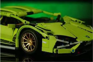 Lamborghini Sports Car Building Blocks Kit Gift for Adults and Kids(3,696Pieces)