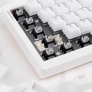 mintcaps 135Keys White Crystal Jelly Translucent MDA Profile Keycap, Custom Shine Through Keyboards Keycaps for 60%65%75%80%95%100% Cherry Gateron MX Switches Mechanical
