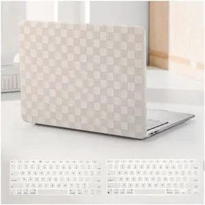 BYCeKe for MacBook Pro 13 inch Case M2 2025-2023, 2022-2016 A2338 M1 A2251 A2289 A2159 A1989 A1708 A1706, Checkered Textured Cream Leather Hard Shell Logo Cutout & Keyboard Cover, Beige Checkerboard