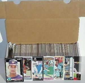 Superior Sports Investments Baseball MLB Collector Box Lot of 500 Trading Cards