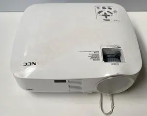 NEC VT590 Projector XGA Portable Projector with 1437 Lamp Hours