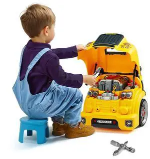 VEVOR Engine Toy Kids Mechanic Car Repair Set with Removable Parts Yellow