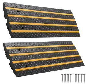 VEVOR Car Driveway Rubber Curb Ramp, 33069 lbs Load Capacity, 2.6 inch Rise Curbside Bridge Ramp with Yellow Reflective Strips, Suitable for Loading Dock, Warehouse, Garage, Sidewalk (2 Pack)