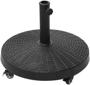 Photograph of a crane at the Port of Hai Phong