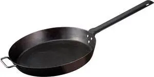 Camp Chef Lumberjack Skillet - Large, Non-Stick Skillet Pan - Perfect for Camping & Outdoor Cooking - 20"