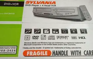 Sylvania DVC841G Progressive Scan DVD/VCR Combo