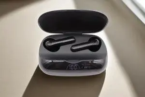 Jaspertronics Wireless Ear Buds with PowerBank and Microphone for all Smart Phones, Tablets, and PCs - TG04