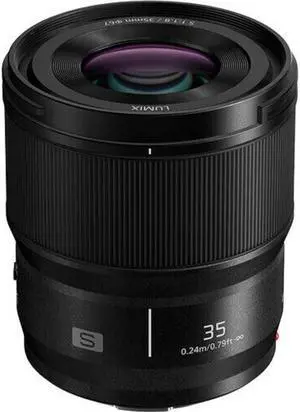Panasonic Lumix S 18mm f/1.8 Ultra-Wide-Angle Lens - S-S18
