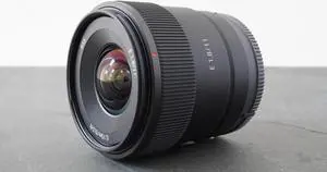 Sony E 11mm f/1.8 Lens - SEL11F18