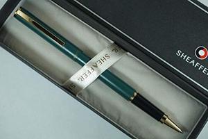 Sheaffer Icon Chrome with Gloss Black PVD Appts. Fountain Pen - Fine Nib,  E0911243