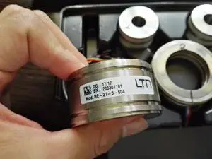 LTN RESOLVER ENCODER RE-21-3-S04 RE213S04 FREE EXPEDITED SHIPPING