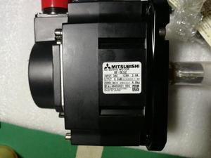 MITSUBISHI AC SERVO MOTOR HF-SE52 HFSE52 NEW ORIGINAL FREE EXPEDITED SHIPPING