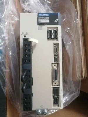 NEW YASKAWA SGD7S-5R5A10A AC SERVO DRIVER SGD7S5R5A10A FREE EXPEDITED SHIPPING NEW YASKAWA SGD7S-5R5A10A AC SERVO DRIVER SGD7S5R5A10A FREE EXPEDITED SHIPPING