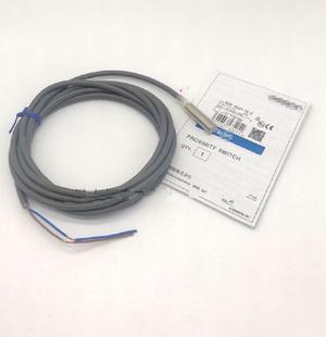 Omron E2B-S08KS02-WP-C1 Proximity Senser Switch Cable E2BS08KS02WPC1 New In Bag