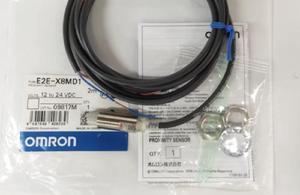 1PC New Omron E2E2-X8MD1 Proximity Switch E2E2X8MD1