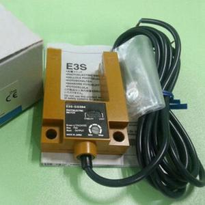 1PC New Omron E3S-GS3B4 E3SGS3B4 Photoelectric Switch In Box