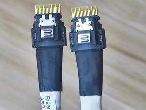 38pin Host to SFF-8654 Slim Target PCI-E Slimline SAS 4.0 SFF-8654 4i Cable 75cm