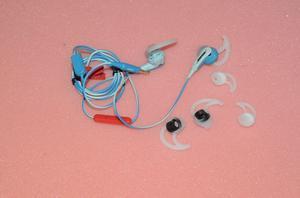 SoundSport in-ear headphones for Apple ios blue/white