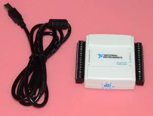 National Instruments NI USB-8451 779553-01