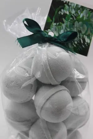 Spa Pure Rosemary Mint:  Bath Bombs Made in the USA with Shea Butter, Ultra Moisturizing, Great for Dry Skin, (14 Count) Pack of 1