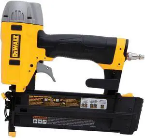Brad Nailer Kit, 18GA, 5/8-Inch to 2-Inch, Pneumatic (DWFP12231)