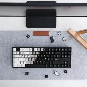 Double Shot Keycaps, White Black Keyboard Caps Set Cherry Profile, Custom Mechanical Keycaps 121 Keys for 60 75 100 Percent Keyboard
