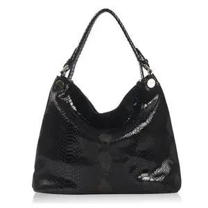 Vista Resort Snake Skin Print Handbag - BLACK Vista Resort Snake Skin Print Handbag - BLACK