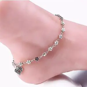 Vista Lea Anklet With Vintage Style Heart and Flowers - Silver Vista Lea Anklet With Vintage Style Heart and Flowers - Silver