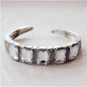Vista Majestic Diamond Crystal Open Ended Bracelet - Silver Vista Majestic Diamond Crystal Open Ended Bracelet - Silver