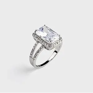 Vista Purity Classic Ring In Emerald Shape - Clear / No Color Vista Purity Classic Ring In Emerald Shape - Clear / No Color