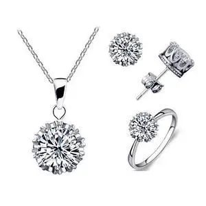 Vista Tiara Set Of 4 Necklace Pendant Ring And Stud Earrings In Silver Plated Crown Setting - Silver Vista Tiara Set Of 4 Necklace Pendant Ring And Stud Earrings In Silver Plated Crown Setting - Silver