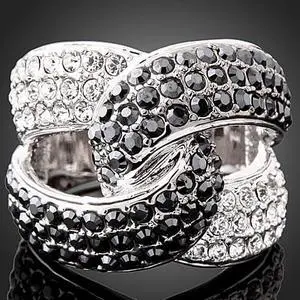 Vista Lifelong Crystal Ring - Silver Vista Lifelong Crystal Ring - Silver