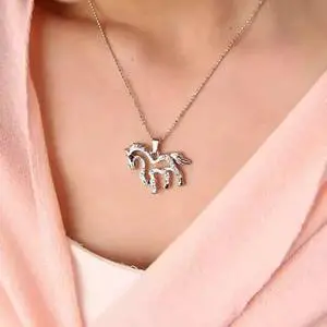 Vista UNICORN Faith And Trust Necklace - Silver Vista UNICORN Faith And Trust Necklace - Silver