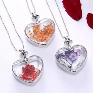 Vista Wildflowers Would You Be Mine Vintage Feel Necklace - Orange Vista Wildflowers Would You Be Mine Vintage Feel Necklace - Orange